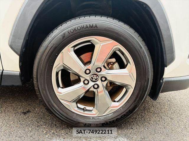 Toyota RAV4 2020-07 7502526-12
