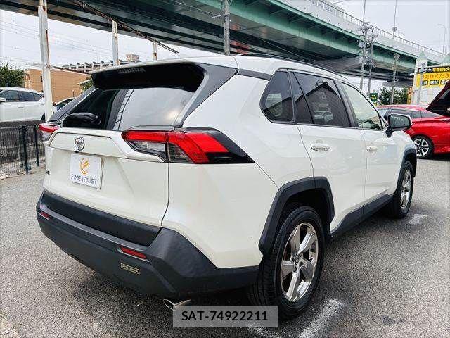 Toyota RAV4 2020-07 7502526-16