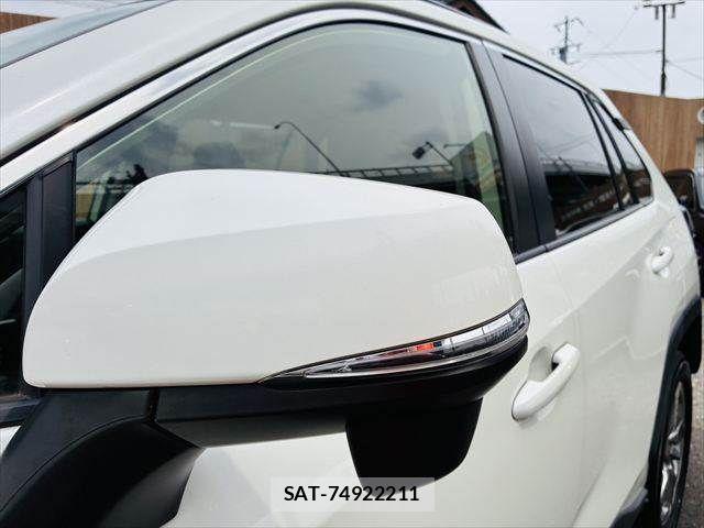 Toyota RAV4 2020-07 7502526-22