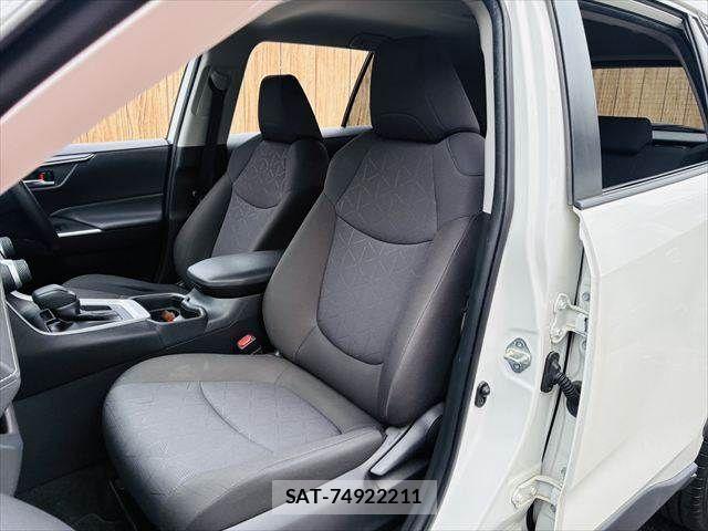 Toyota RAV4 2020-07 7502526-28