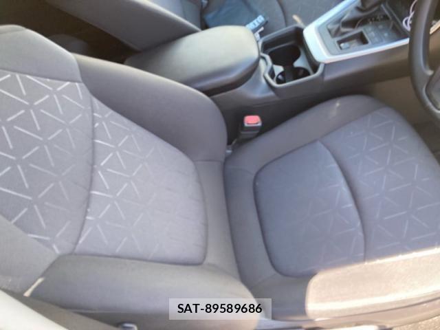 Toyota RAV4 2021-08 7502529-12