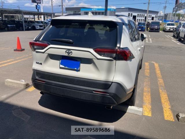 Toyota RAV4 2021-08 7502529-3