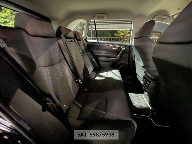 Toyota RAV4 2024-09 7562716-7