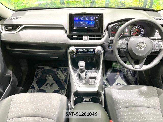 Toyota RAV4 2021-08 7619486-1