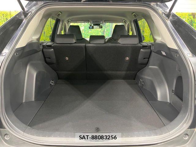 Toyota RAV4 2021-03 7619484-9