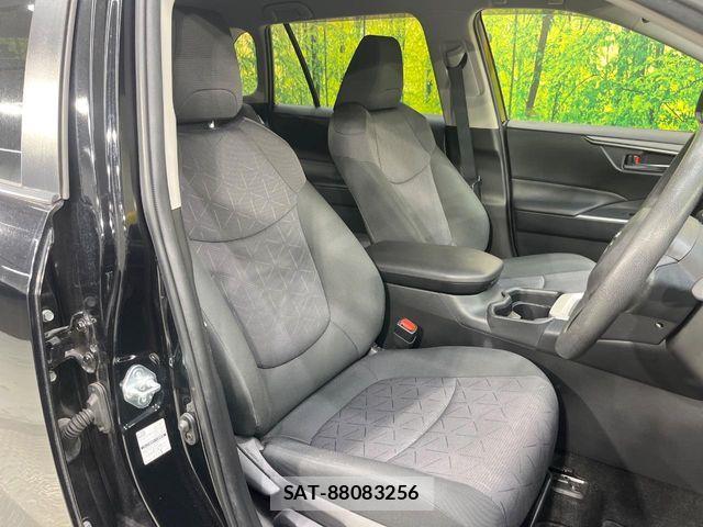 Toyota RAV4 2021-03 7619484-7