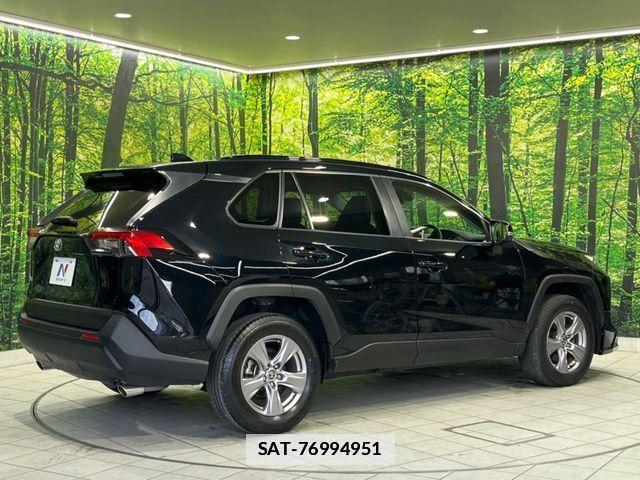 Toyota RAV4 2022-03 7727723-16