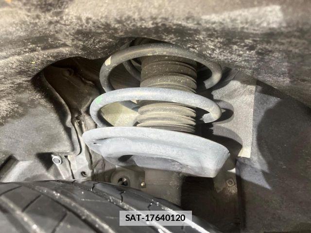 Toyota RAV4 2019-07 7727724-19