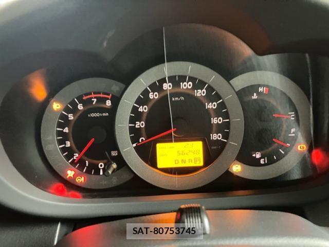 Toyota RAV4 2011-08 7788609-19
