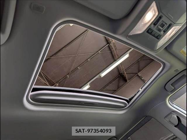 Toyota RAV4 2023-06 7963513-6