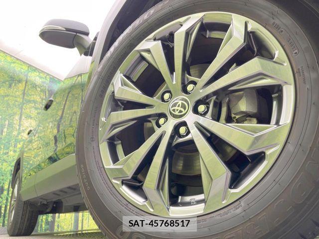 Toyota RAV4 2023-10 7963514-12