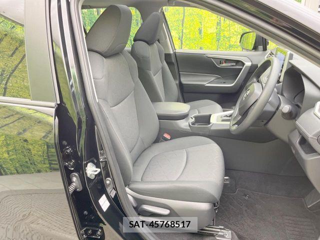 Toyota RAV4 2023-10 7963514-7