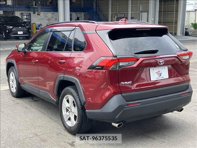 Toyota RAV4 2021-07 8075299-16