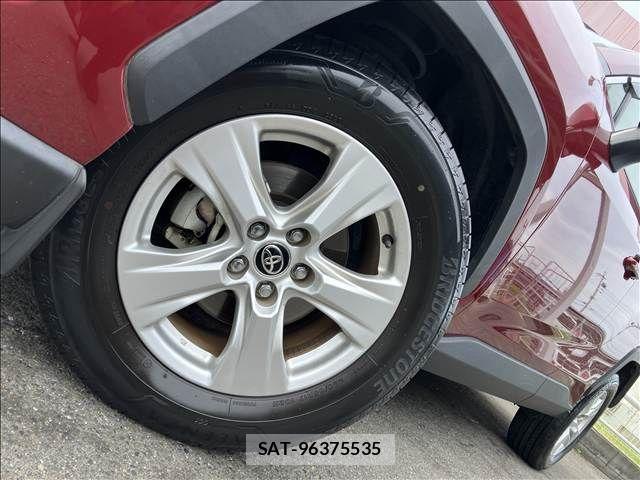 Toyota RAV4 2021-07 8075299-18