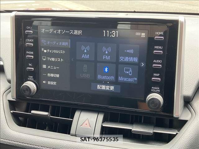 Toyota RAV4 2021-07 8075299-4