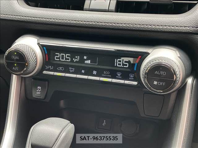Toyota RAV4 2021-07 8075299-6
