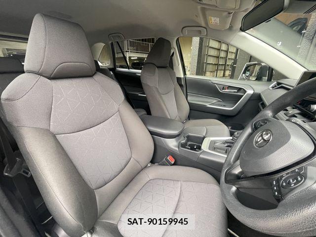 Toyota RAV4 2024-09 8209787-18