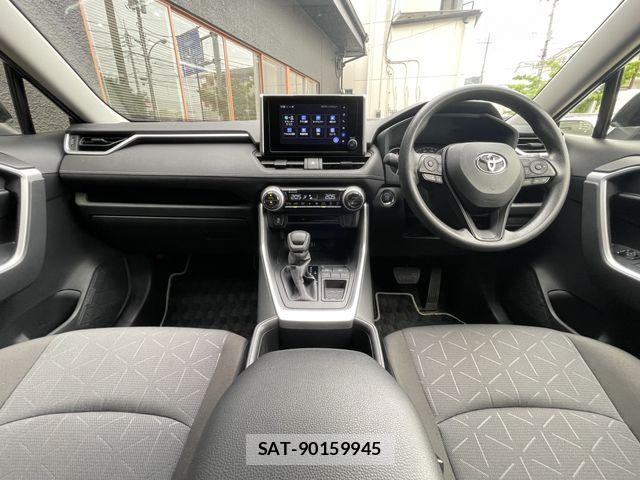 Toyota RAV4 2024-09 8209787-1