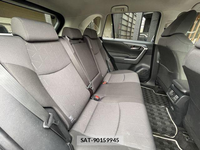 Toyota RAV4 2024-09 8209787-19