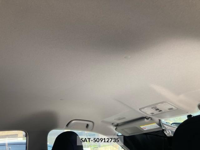 Toyota RAV4 2010-09 8231578-11