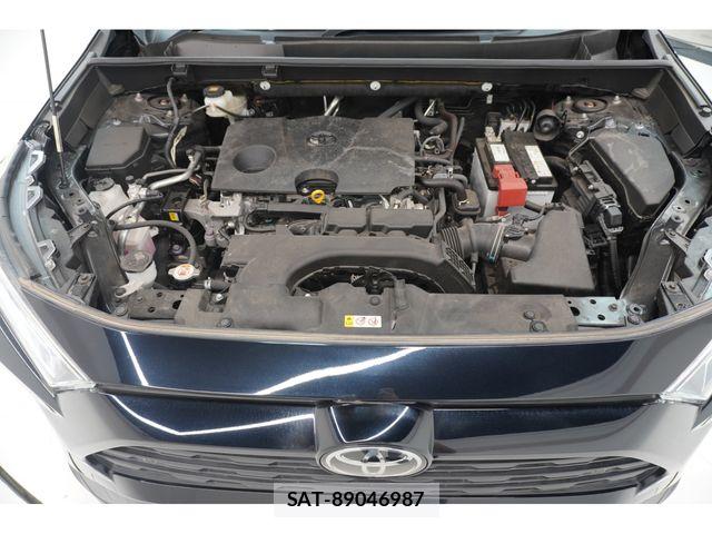 Toyota RAV4 2019-07 8337593-27