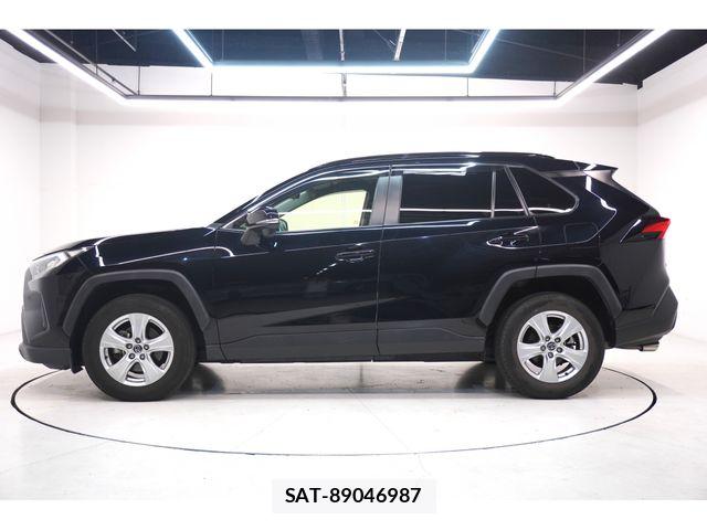 Toyota RAV4 2019-07 8337593-4
