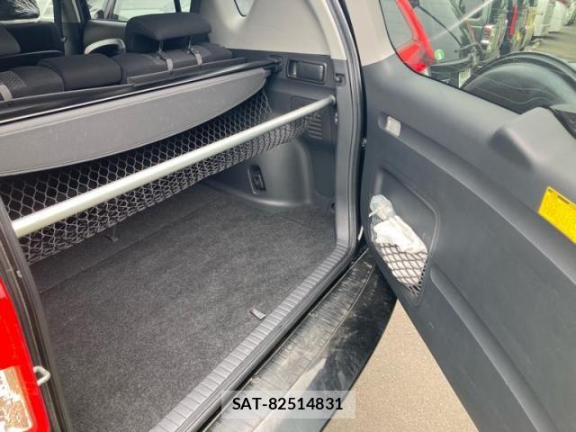 Toyota RAV4 2008-10 8372107-11
