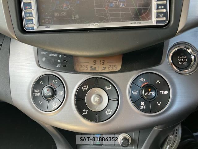Toyota RAV4 2006-04 8372106-14