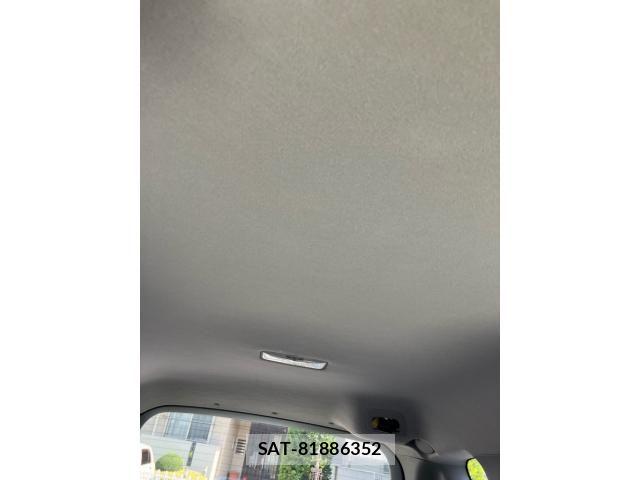 Toyota RAV4 2006-04 8372106-17