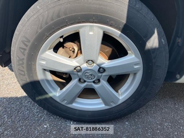 Toyota RAV4 2006-04 8372106-7