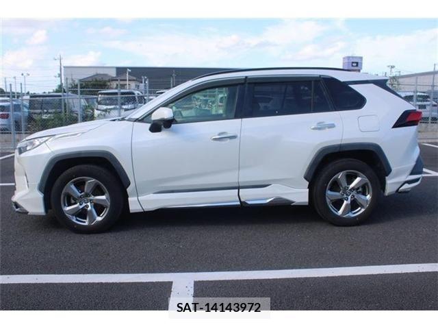 Toyota RAV4 2020-06 8486010-21