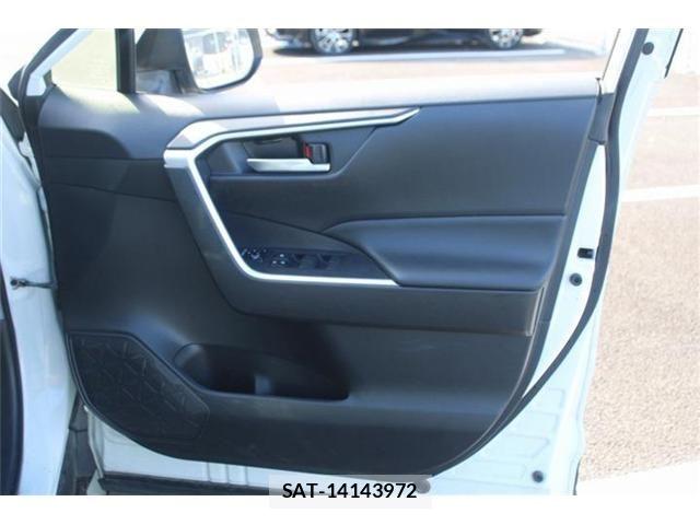 Toyota RAV4 2020-06 8486010-28