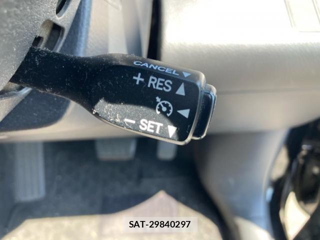 Toyota RAV4 2007-04 8563363-13
