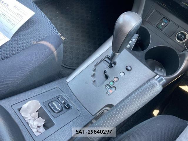 Toyota RAV4 2007-04 8563363-16