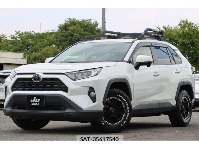 Toyota RAV4 2021-05 8628614-0