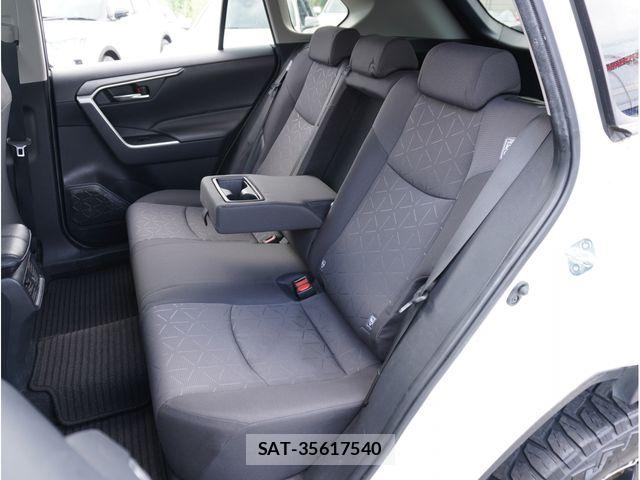 Toyota RAV4 2021-05 8628614-9
