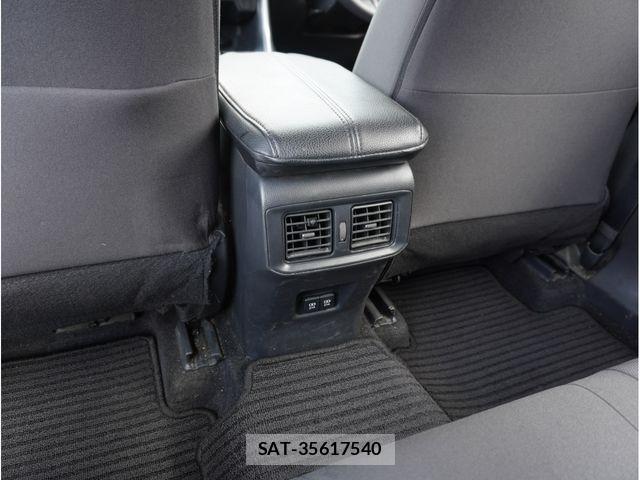 Toyota RAV4 2021-05 8628614-10