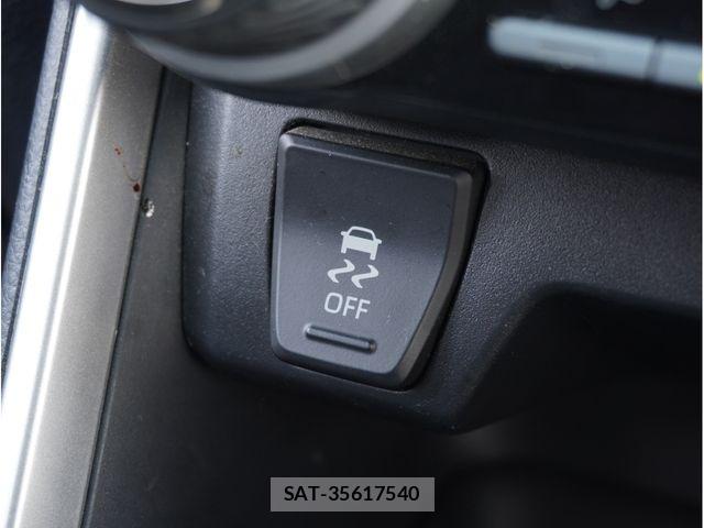 Toyota RAV4 2021-05 8628614-23