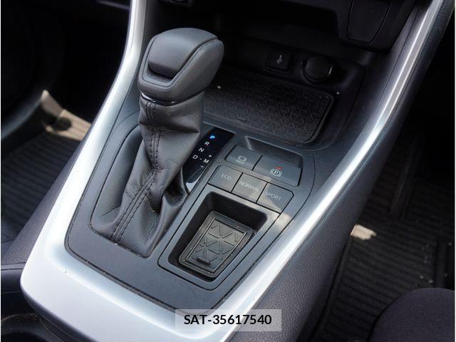 Toyota RAV4 2021-05 8628614-24