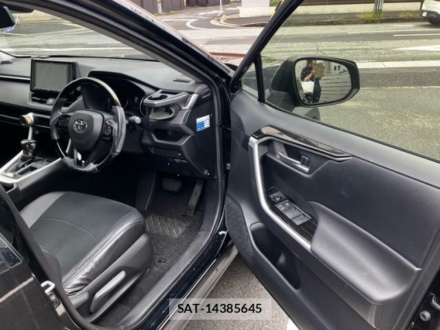 Toyota RAV4 2020-01 8666809-13