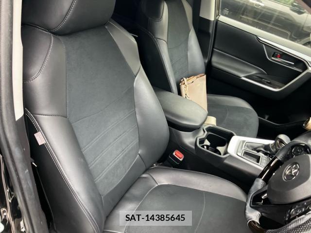 Toyota RAV4 2020-01 8666809-14