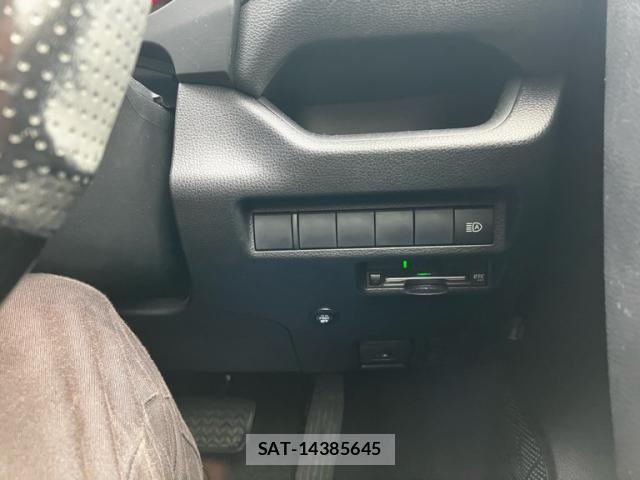 Toyota RAV4 2020-01 8666809-19