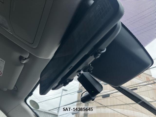 Toyota RAV4 2020-01 8666809-21