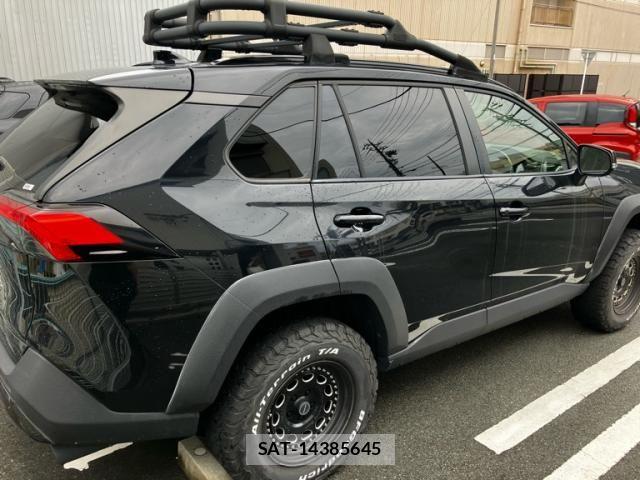 Toyota RAV4 2020-01 8666809-4