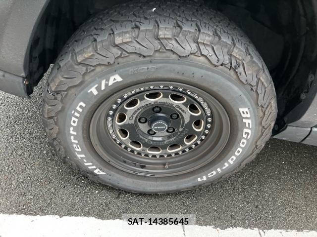 Toyota RAV4 2020-01 8666809-6