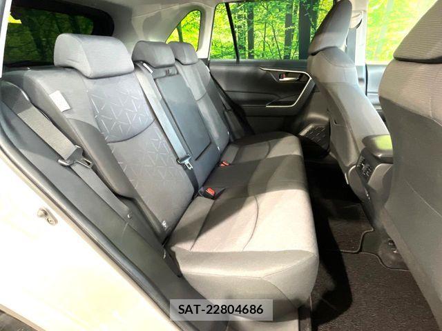 Toyota RAV4 2021-04 8661229-8