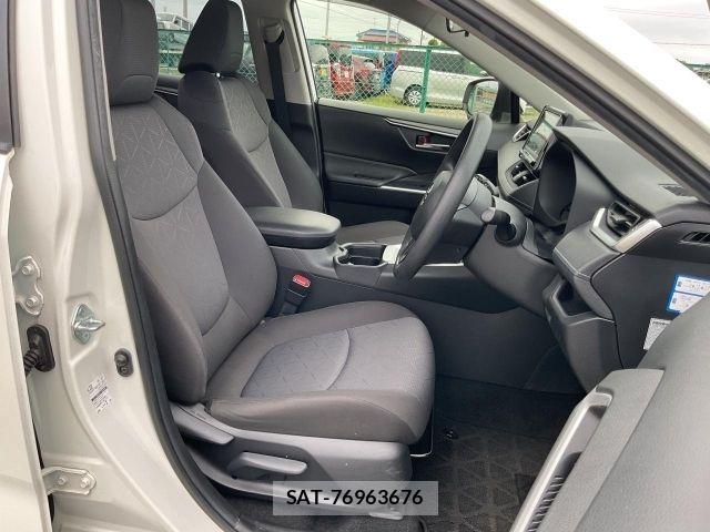 Toyota RAV4 2020-07 8686415-9