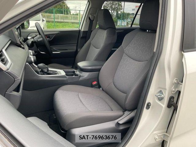 Toyota RAV4 2020-07 8686415-10