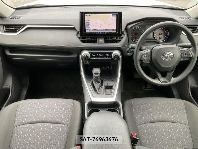 Toyota RAV4 2020-07 8686415-1