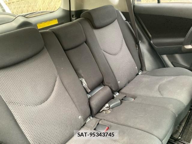 Toyota RAV4 2006-02 8745474-10